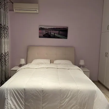 Appartamento Piraeus Cozy Esterno foto