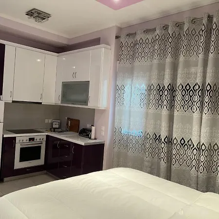 Appartamento Piraeus Cozy Esterno foto