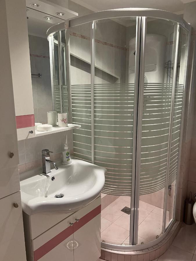 Apartament Cozy *